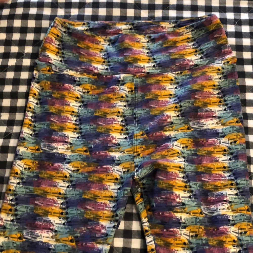 LulaRoe Train leggings